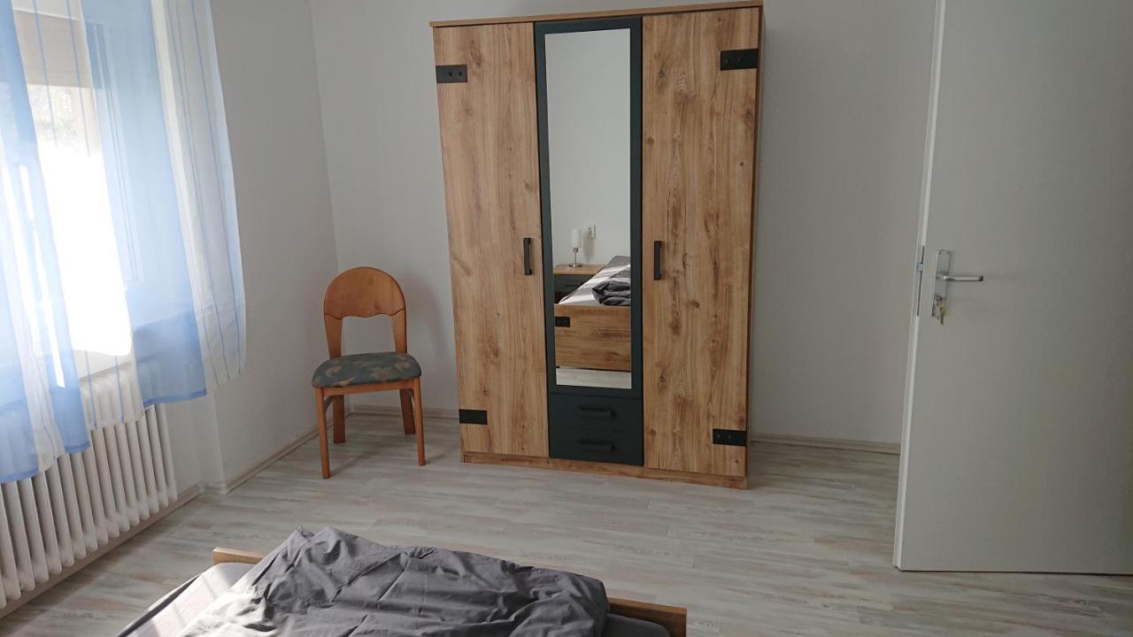 Apartment Ferienwohnung Vogt Зинцхайм Экстерьер фото
